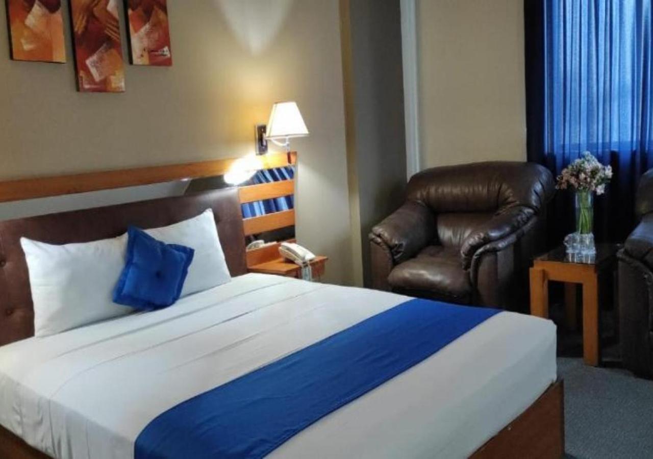 Blue Star Hotel ليما المظهر الخارجي الصورة