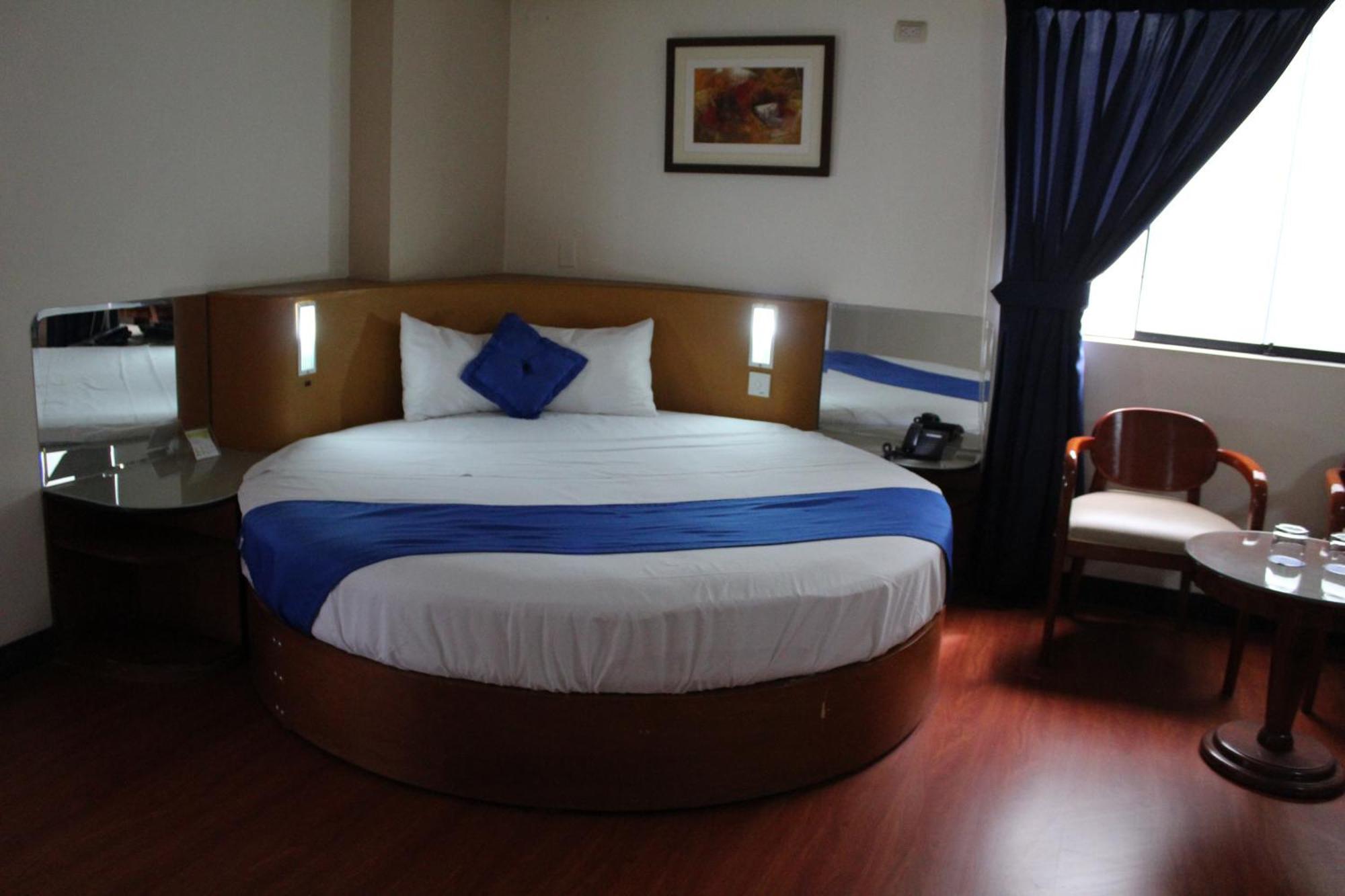 Blue Star Hotel ليما المظهر الخارجي الصورة
