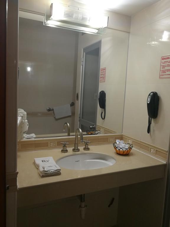 Blue Star Hotel ليما المظهر الخارجي الصورة