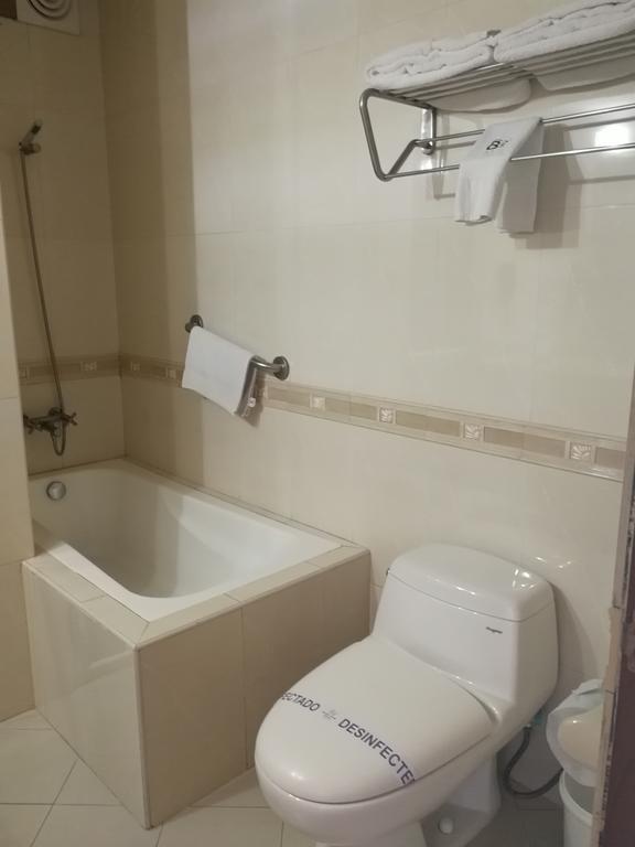 Blue Star Hotel ليما المظهر الخارجي الصورة