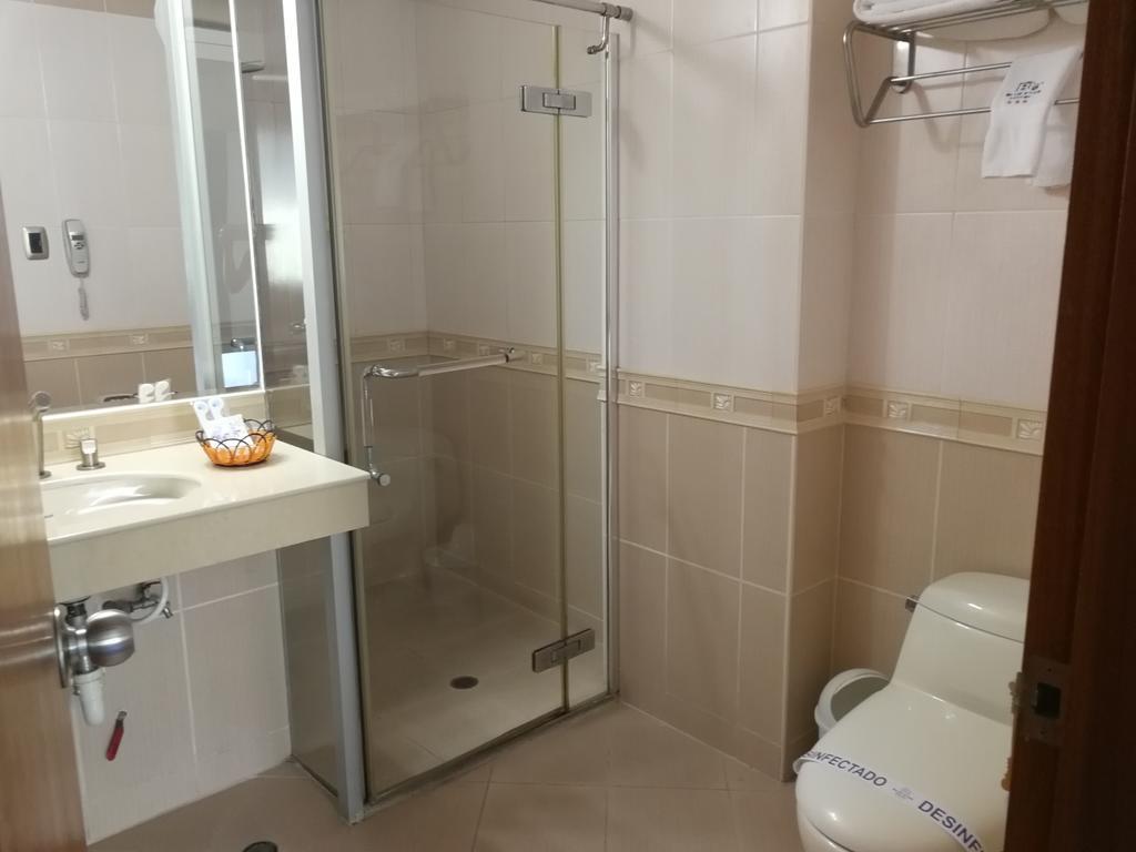 Blue Star Hotel ليما المظهر الخارجي الصورة